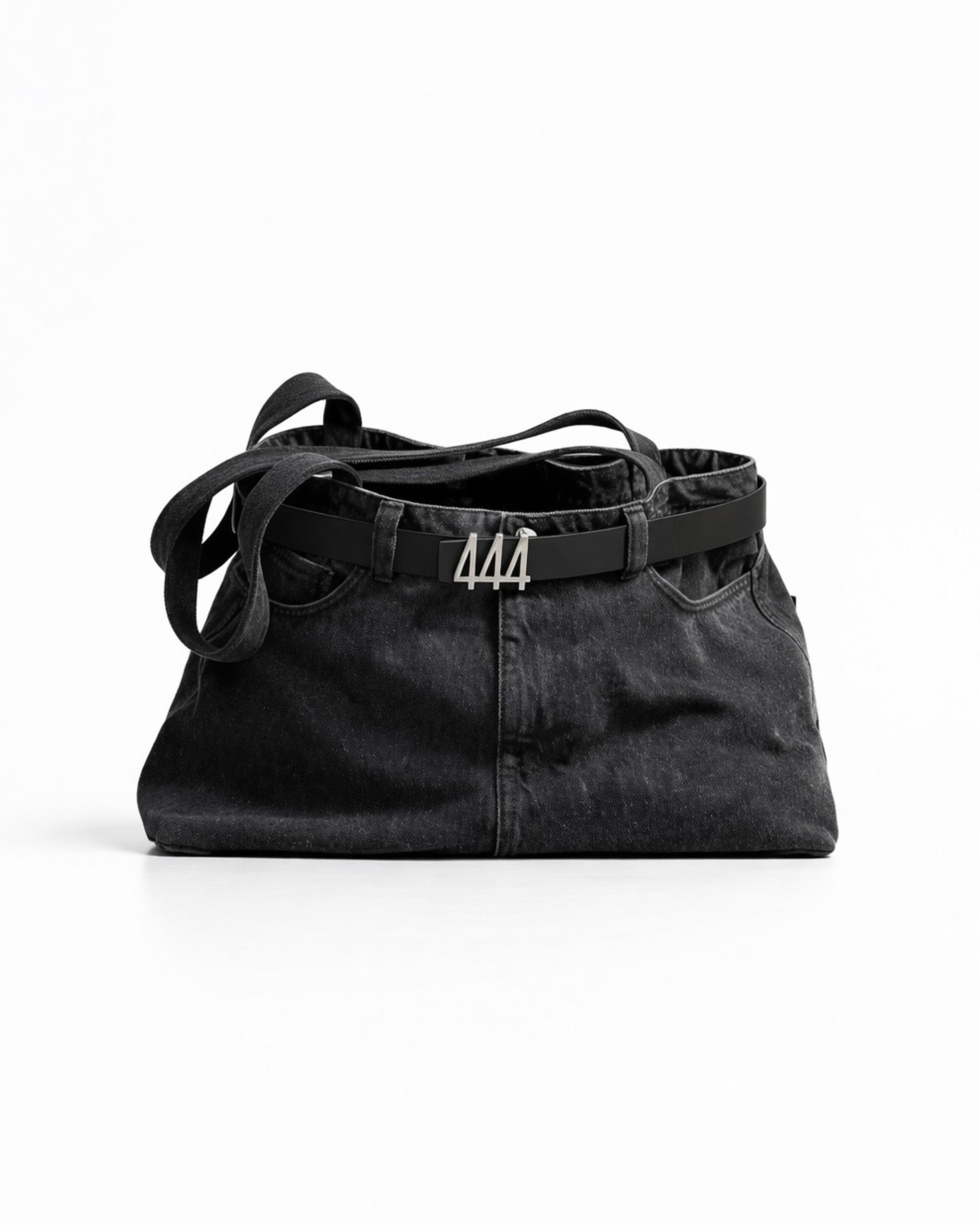 "PFW26" SOUVENIRS BAG