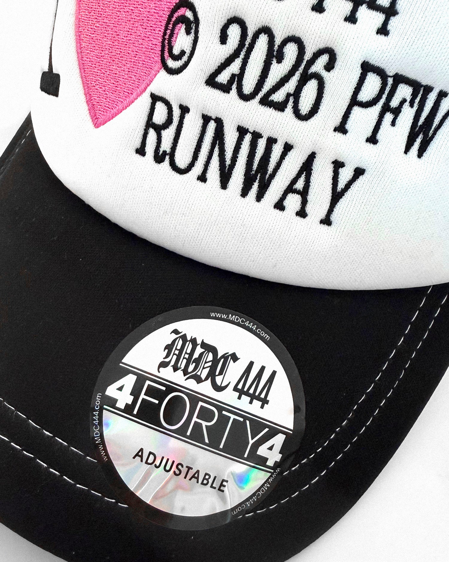 "PFW26" SOUVENIRS CAP